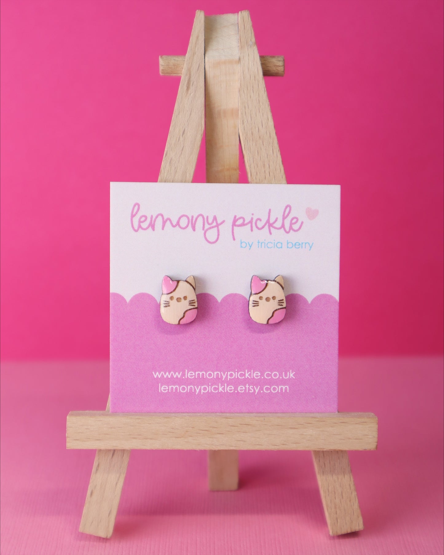 Squishy Cat Earrings | Handpainted Wooden Studs