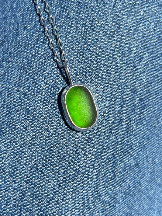 Emerald Deep | Seaglass and Sterling Silver Pendant